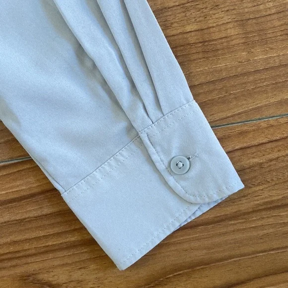 UNIQLO Shirt - Picture 9 of 9